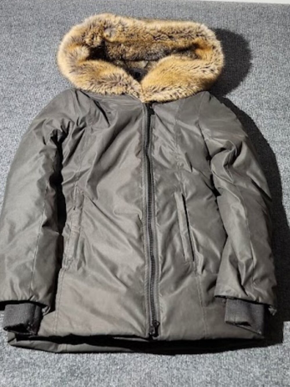 Babaton Women's Chamonix Goose Down Parka Size XS